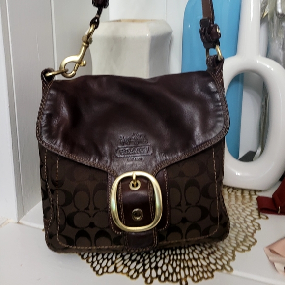 Coach Handbags - Coach Bleecker 11434